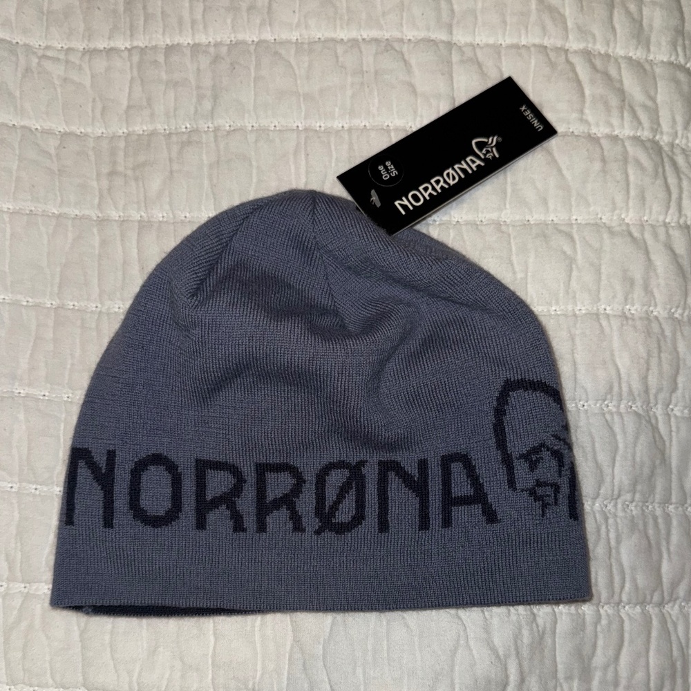 Norrøna /29 Merino Logo Beanie - Brand new w/ Tags